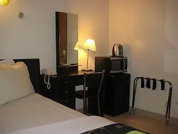 ניו יורק Doxie Hotel 2*, ניו יורק