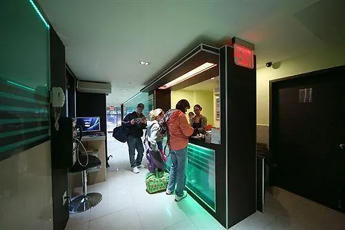 ניו יורק Doxie Hotel 2*, ניו יורק